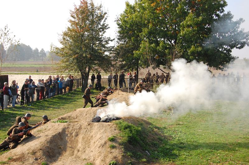 "Piknik Historyczny i Święto Pieczonego Ziemniaka"