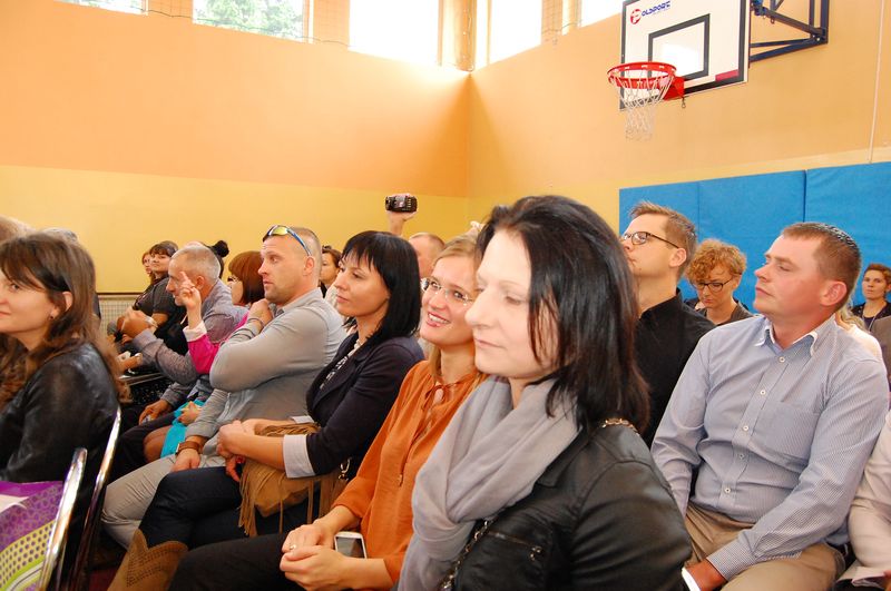 Nowe boisko sportowe w Radłowie