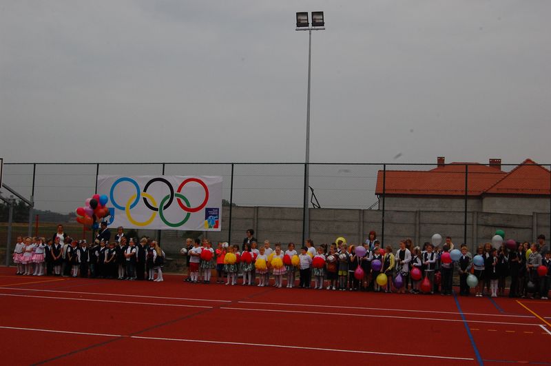 Nowe boisko sportowe w Radłowie