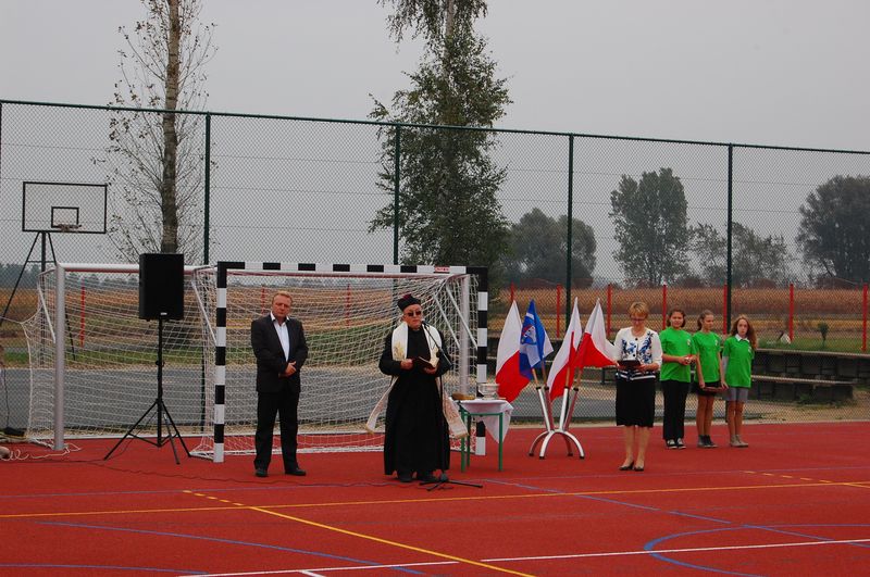 Nowe boisko sportowe w Radłowie