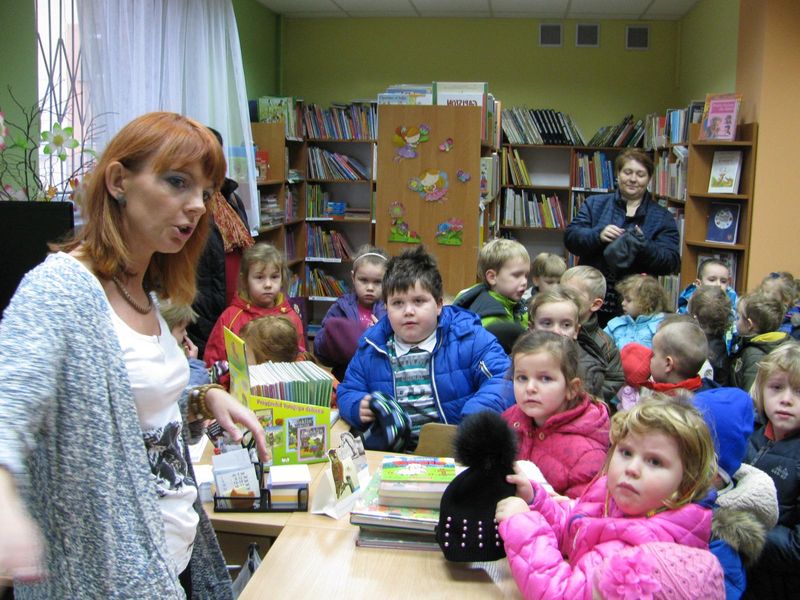 Misiowe święto w raszkowskiej bibliotece