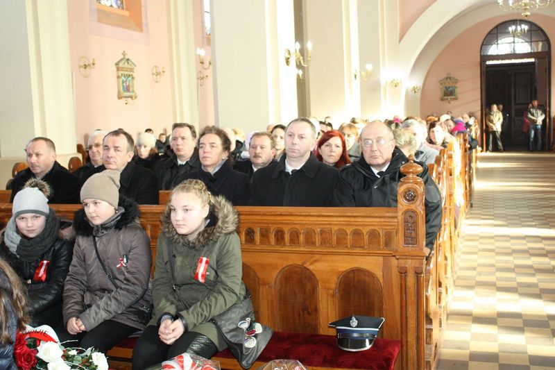 Dla upamiętnienia bohaterów Powstania Wielkopolskiego