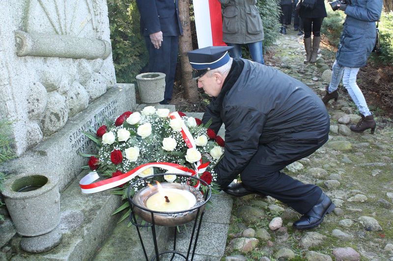 Dla upamiętnienia bohaterów Powstania Wielkopolskiego