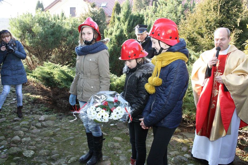 Dla upamiętnienia bohaterów Powstania Wielkopolskiego