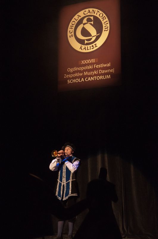 ŁOWCY NAGRÓD XXXVII OGÓLNOPOLSKIEGO FESTIWALU ZESPOŁÓW MUZYKI DAWNEJ "SCHOLA CANTORUM"