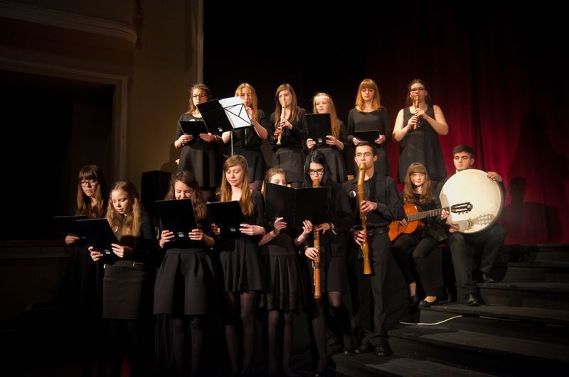 ŁOWCY NAGRÓD XXXVII OGÓLNOPOLSKIEGO FESTIWALU ZESPOŁÓW MUZYKI DAWNEJ "SCHOLA CANTORUM"