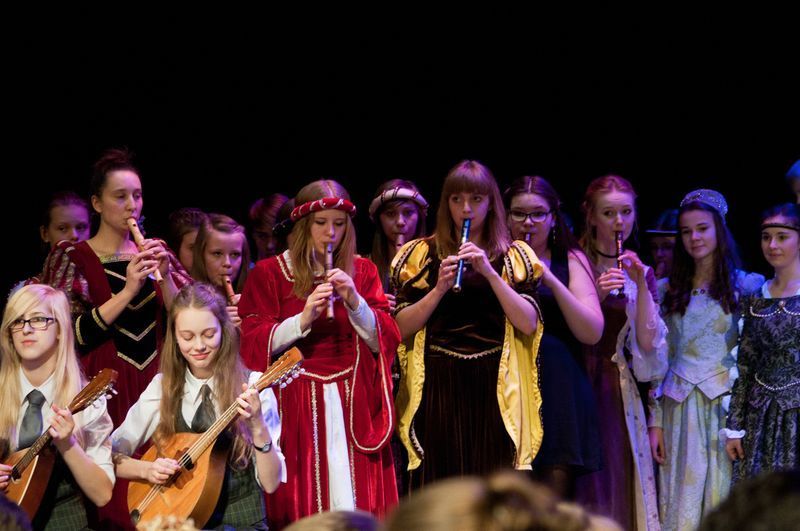 ŁOWCY NAGRÓD XXXVII OGÓLNOPOLSKIEGO FESTIWALU ZESPOŁÓW MUZYKI DAWNEJ "SCHOLA CANTORUM"