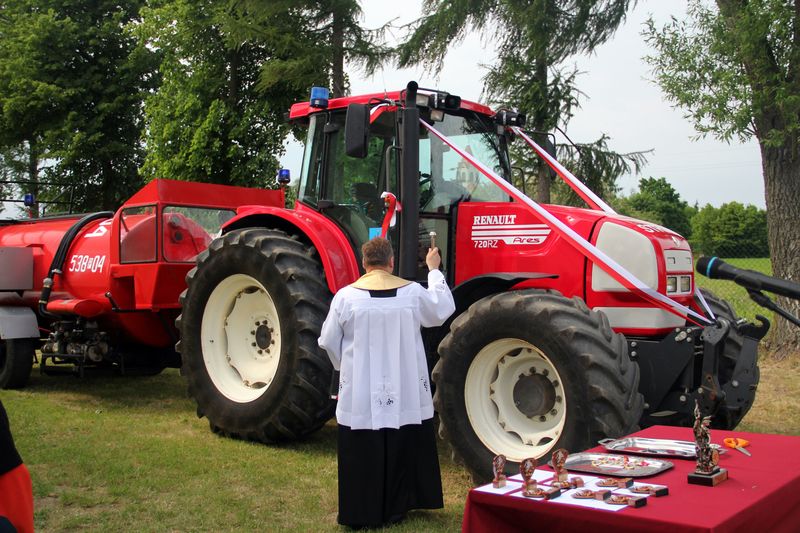 Nowy wóz strażacki w Moszczance