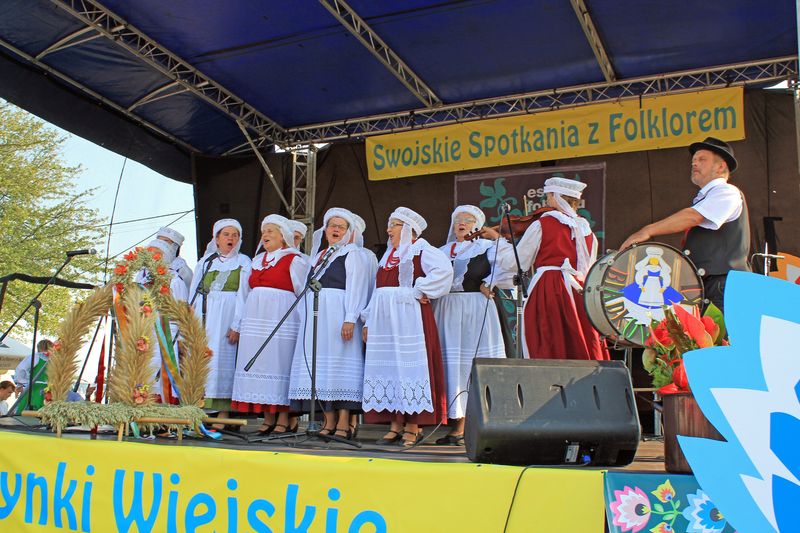 Dożynkowa Estrada Folkloru 2015