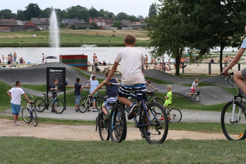 PUMPTRACK