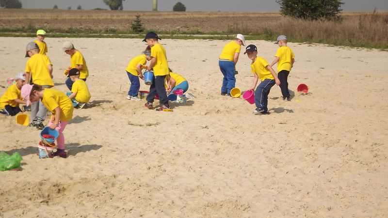 Dzień Przedszkolaka nad raszkowską "Kąpielką"