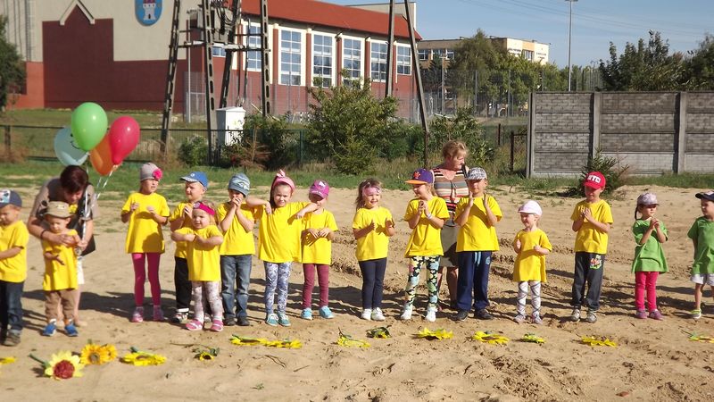 Dzień Przedszkolaka nad raszkowską "Kąpielką"