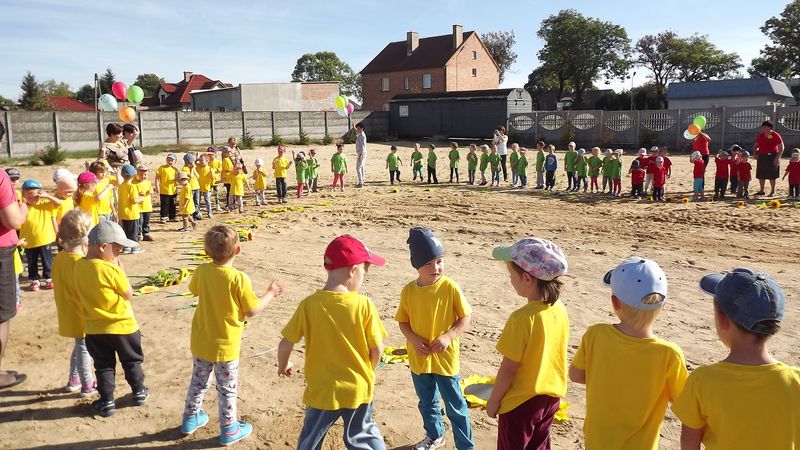 Dzień Przedszkolaka nad raszkowską "Kąpielką"