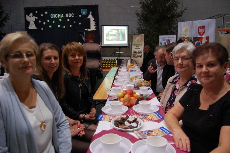 Cicha noc – wigilijne spotkanie środowisk wiejskich w Raszkowie