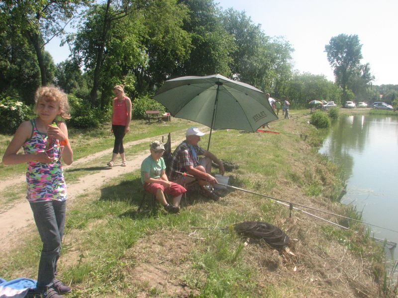 Zawody i piknik wędkarski z okazji Dnia Dziecka