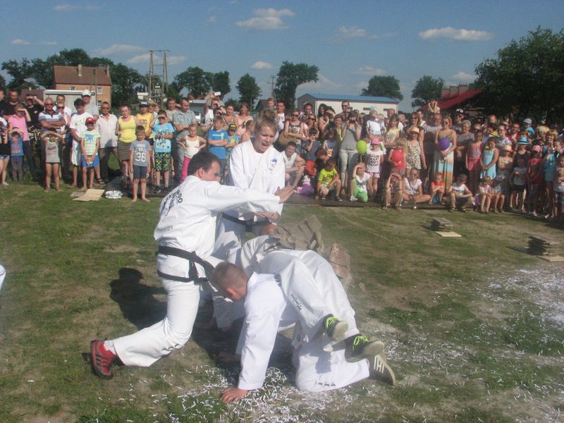 Zawody i piknik wędkarski z okazji Dnia Dziecka