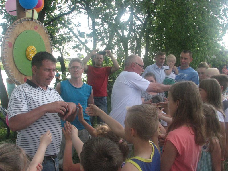 Zawody i piknik wędkarski z okazji Dnia Dziecka