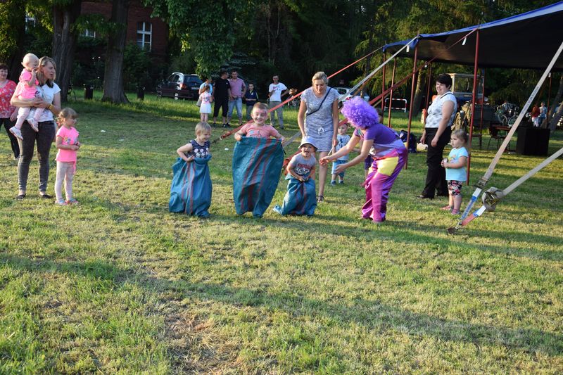 Festyn Rodzinny z okazji Dnia Dziecka w Niemojewcu