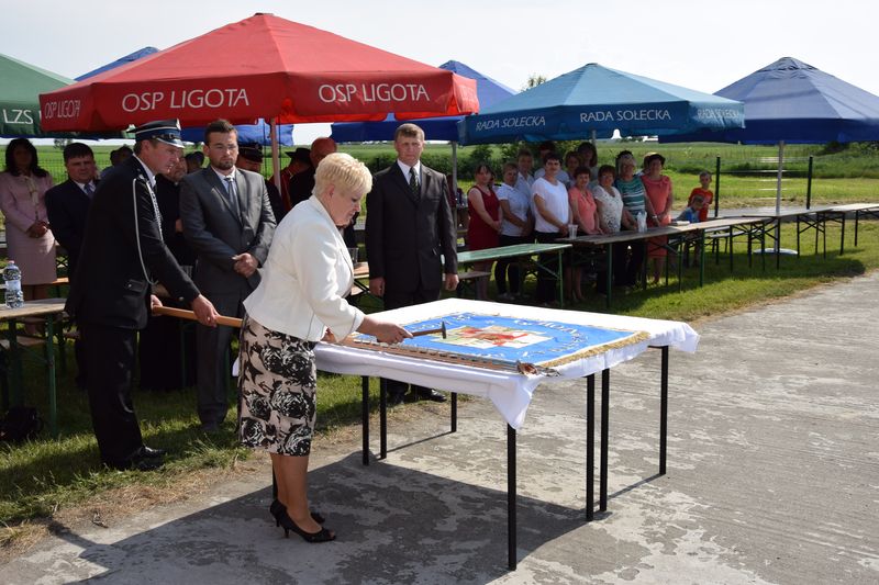 Miejsko-Gminne obchody "Dnia Strażaka"  połączone z przekazaniem sztandaru dla OSP Ligota