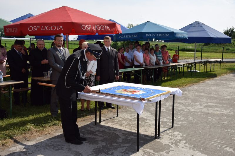 Miejsko-Gminne obchody "Dnia Strażaka"  połączone z przekazaniem sztandaru dla OSP Ligota