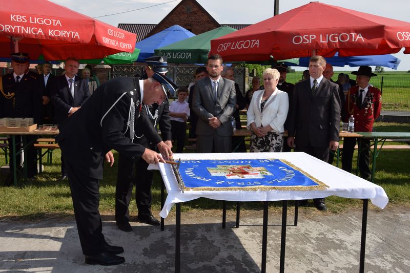 Miejsko-Gminne obchody "Dnia Strażaka"  połączone z przekazaniem sztandaru dla OSP Ligota