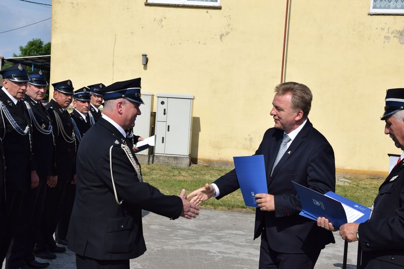 Miejsko-Gminne obchody "Dnia Strażaka"  połączone z przekazaniem sztandaru dla OSP Ligota