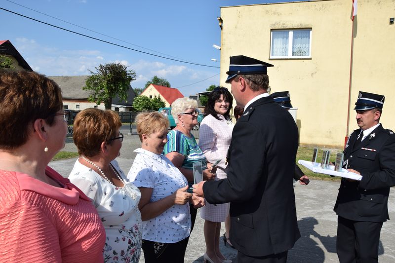 Miejsko-Gminne obchody "Dnia Strażaka"  połączone z przekazaniem sztandaru dla OSP Ligota