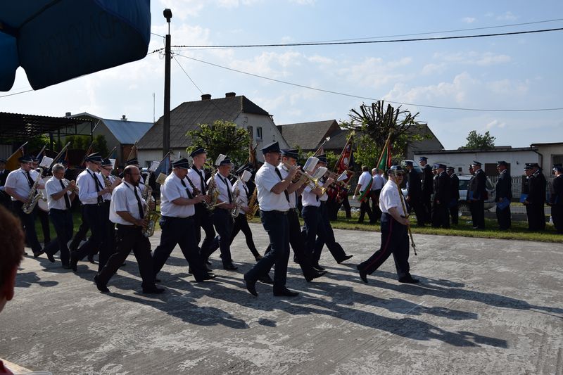 Miejsko-Gminne obchody "Dnia Strażaka"  połączone z przekazaniem sztandaru dla OSP Ligota