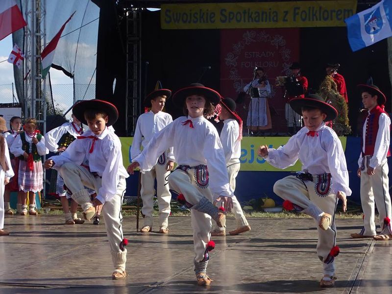 Wspominamy Swojskie Spotkania z Folklorem i dożynki wsi Moszczanka i Skrzebowa