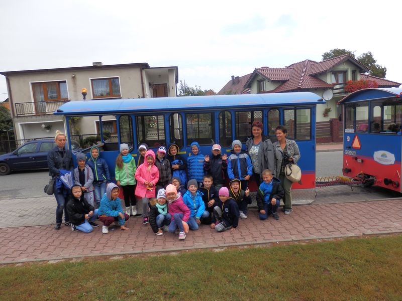 Kolejką turystyczną po naszej gminie