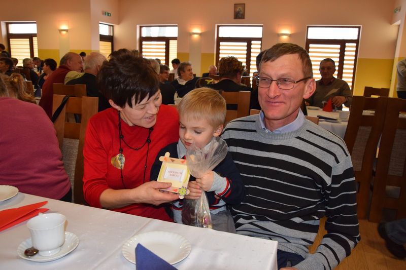 W Jankowie Zaleśnym świętowali Dzień Babci i Dziadka