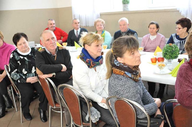 Wspominamy Dzień Babci i Dziadka w Bieganinie