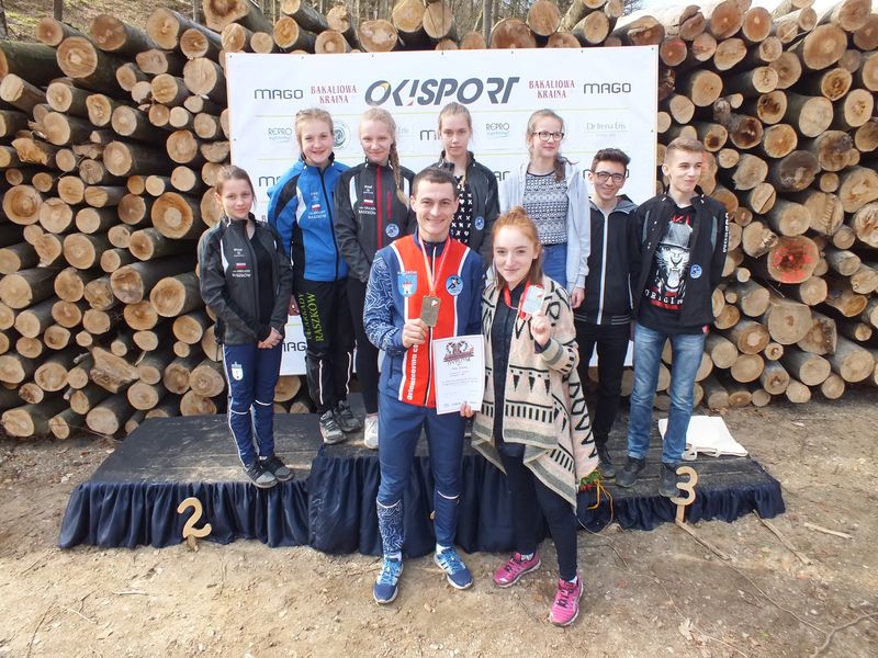 Mikołaj Dutkowski i Anna Matyba na podium Mistrzostw Polski w długodystansowym biegu na orientację