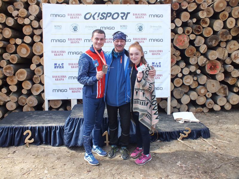 Mikołaj Dutkowski i Anna Matyba na podium Mistrzostw Polski w długodystansowym biegu na orientację