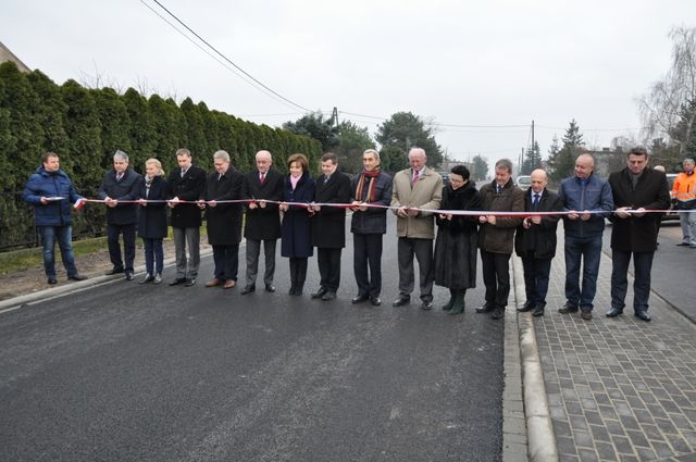 W Radłowie oficjalnie otwarto jedną z największych drogowych inwestycji powiatu w tym roku