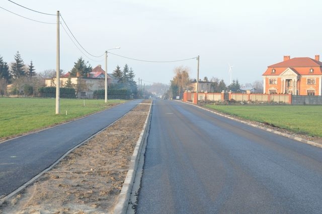 W Radłowie oficjalnie otwarto jedną z największych drogowych inwestycji powiatu w tym roku