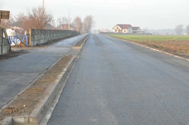 W Radłowie oficjalnie otwarto jedną z największych drogowych inwestycji powiatu w tym roku