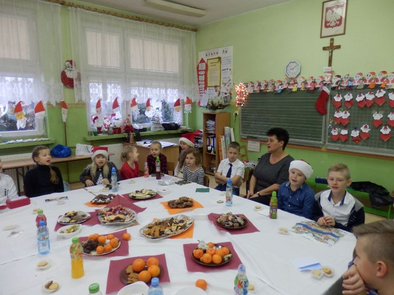 Jasełka w Szkole Podstawowej im. A. Fiedlera w Raszkowie