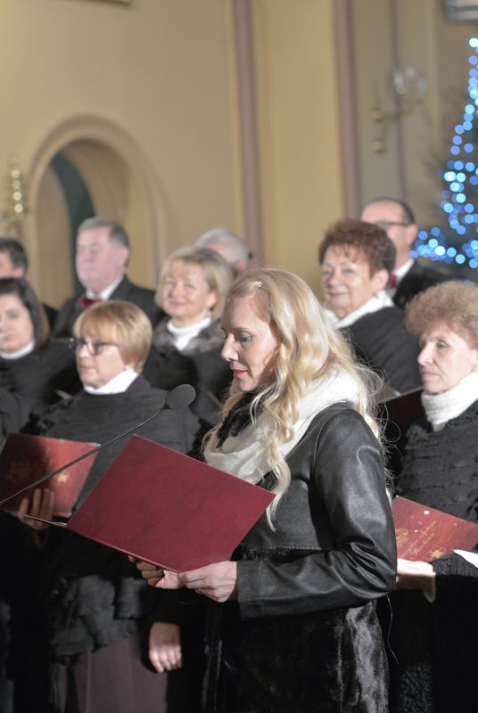 KONCERT KOLĘD W RASZKOWIE