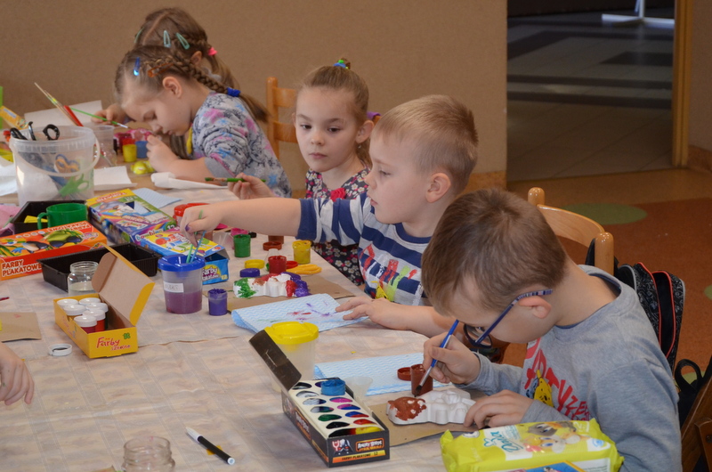 Ferie z plastyką, tańcem i teatrem