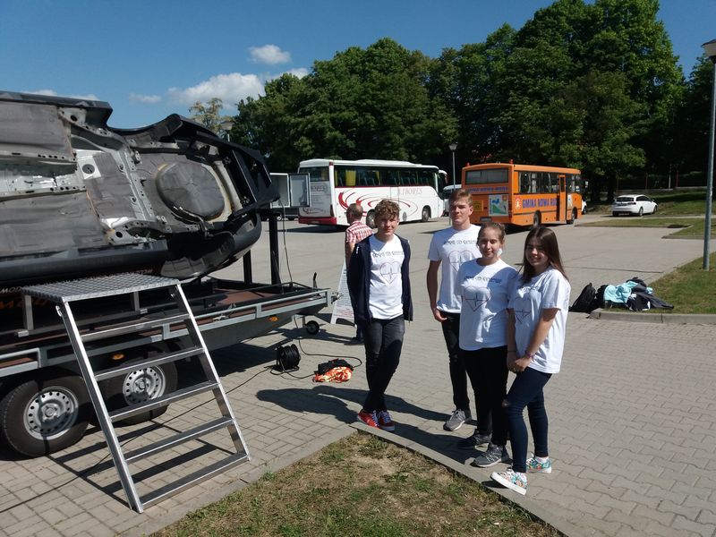 2 miejsce dla uczniów ze szkoły w Raszkowie w XVI OGÓLNOPOLSKIM TURNIEJU WIEDZY "PIERWSZA POMOC"