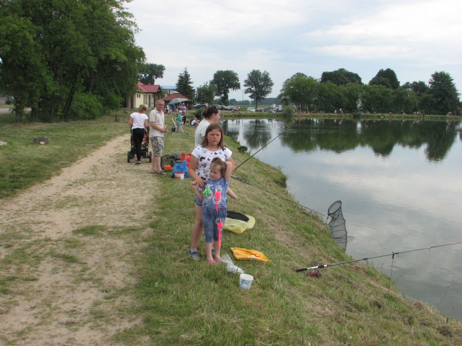 Zawody wędkarskie i Dzień Dziecka nad "Kąpielką"