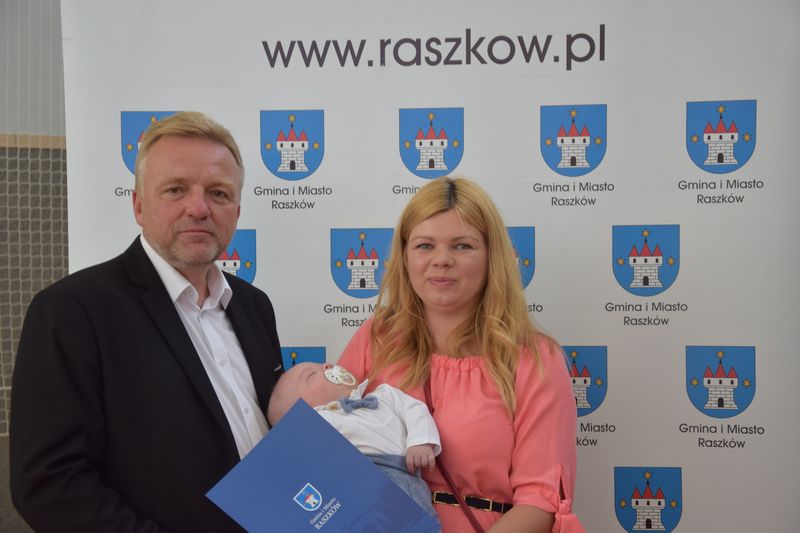 "Raszkowskie Wyprawki Niemowlaka" wręczone