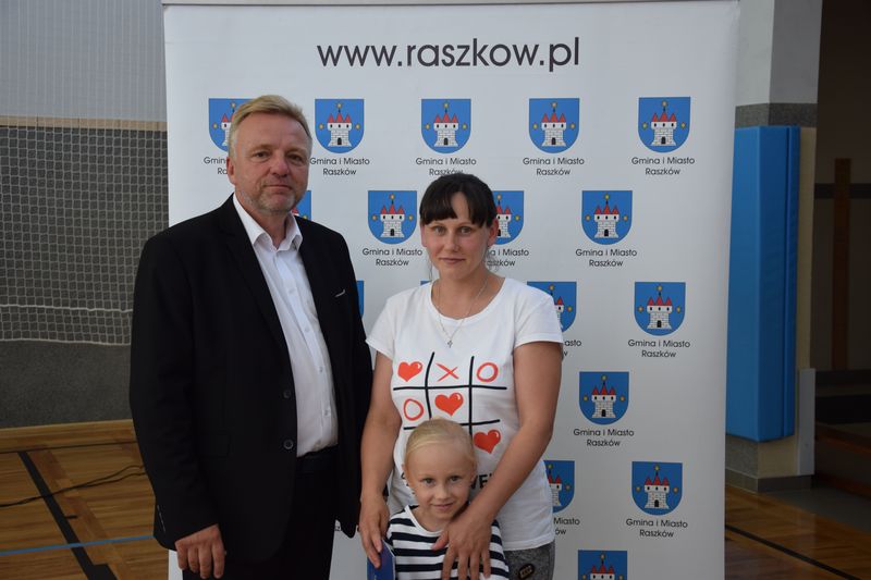 "Raszkowskie Wyprawki Niemowlaka" wręczone