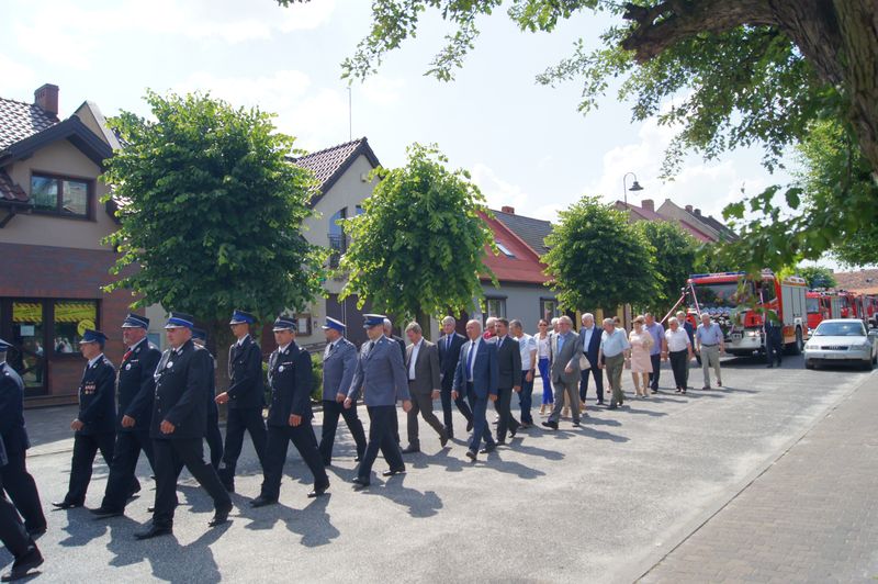 120-lecie OSP Raszków, poświęcenie i przekazanie nowego samochodu  ratowniczo-gaśniczego SCANIA i Miejsko-Gminne obchody "Dnia Strażaka"