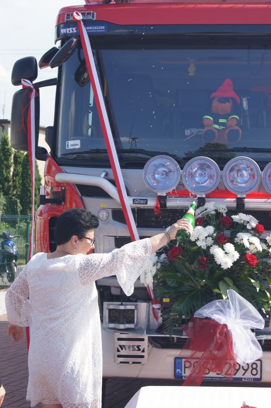 120-lecie OSP Raszków, poświęcenie i przekazanie nowego samochodu  ratowniczo-gaśniczego SCANIA i Miejsko-Gminne obchody "Dnia Strażaka"