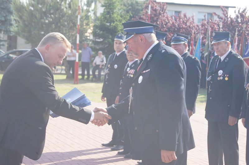 120-lecie OSP Raszków, poświęcenie i przekazanie nowego samochodu  ratowniczo-gaśniczego SCANIA i Miejsko-Gminne obchody "Dnia Strażaka"