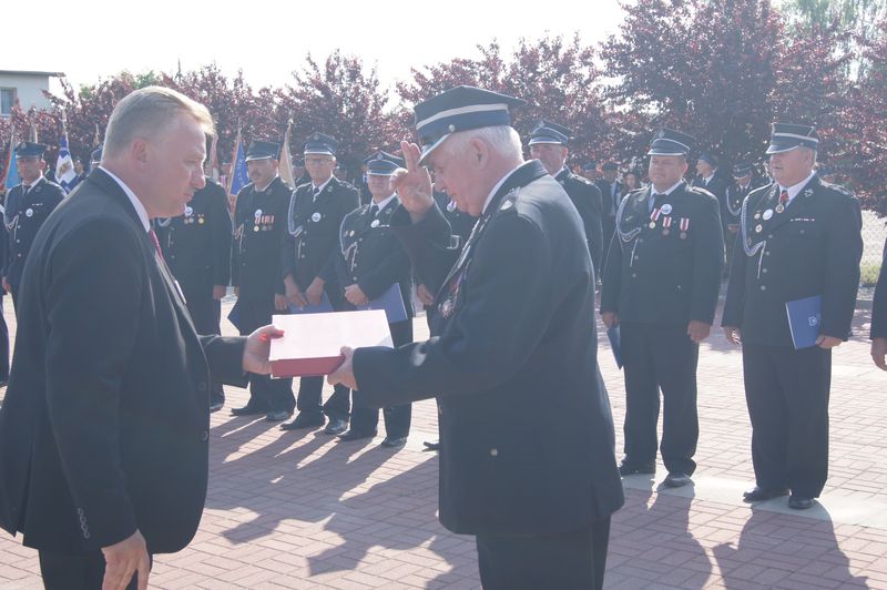 120-lecie OSP Raszków, poświęcenie i przekazanie nowego samochodu  ratowniczo-gaśniczego SCANIA i Miejsko-Gminne obchody "Dnia Strażaka"