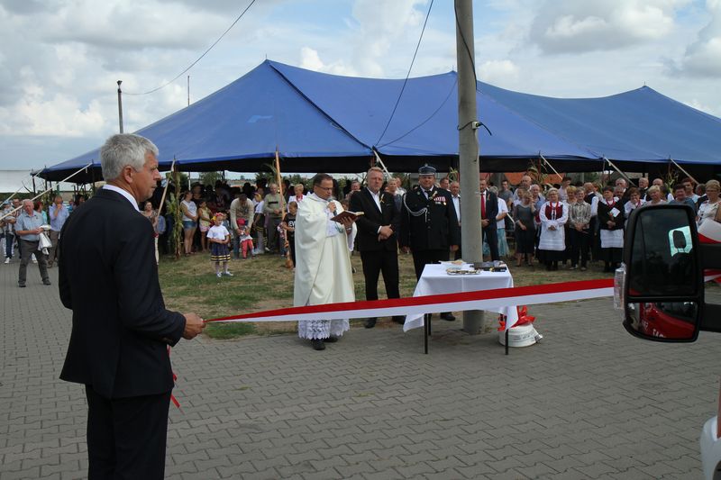 W Głogowej świętowano z okazji zakończenia żniw i przekazania nowego samochodu dla OSP