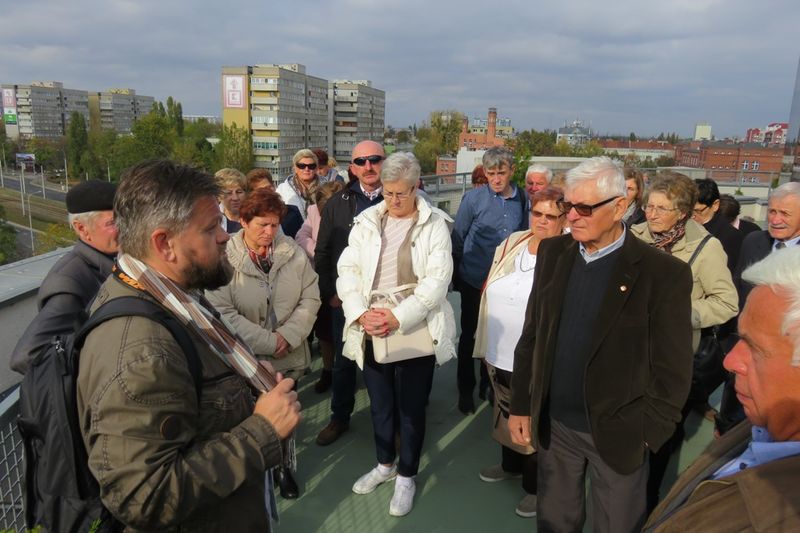 Sztuka współczesna dla seniorów